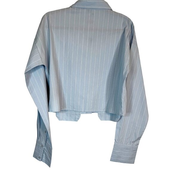 NWT PrettyLittleThing Size 10 Poplin Blue Pinstripe Pocket Detail Cropped Shirt - Picture 11 of 13